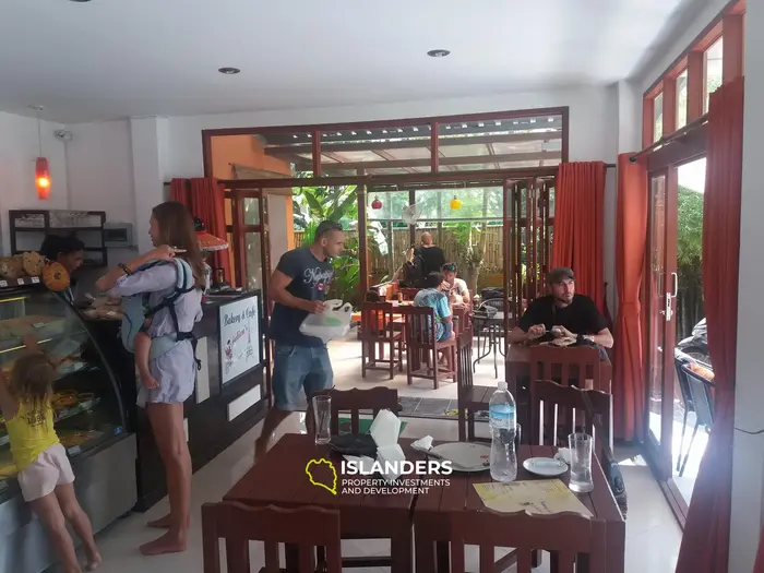 BUSINESS FOR SALE: BAKERY & CAFE IN KOH PHANGAN