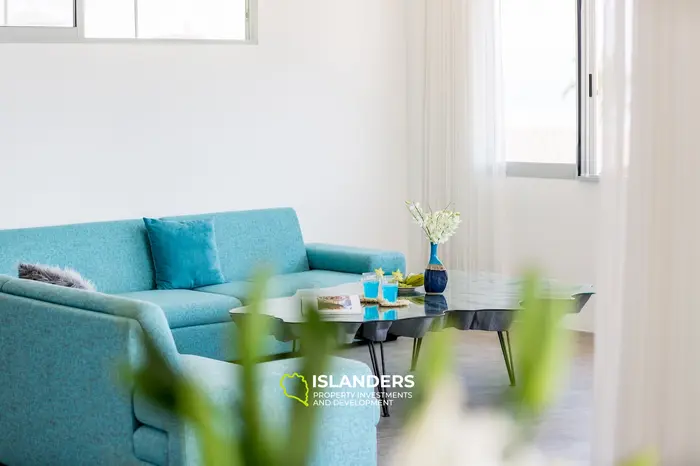 4 bdrm pool villa with direct beach access (Plai Laem)