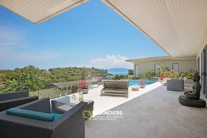 4 bdrm pool villa with direct beach access (Plai Laem)