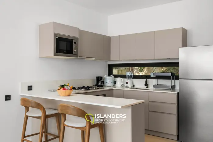 SKY 2-bedroom villa with sea view 