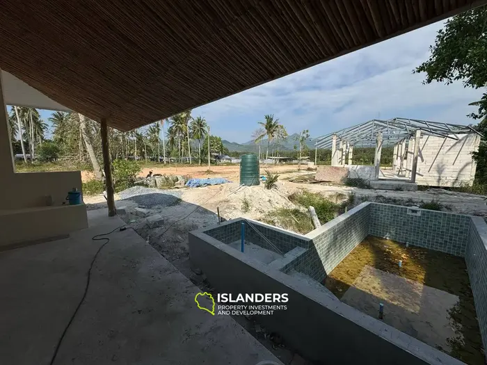 Family-oriented luxury pool villa with 3 bedrooms