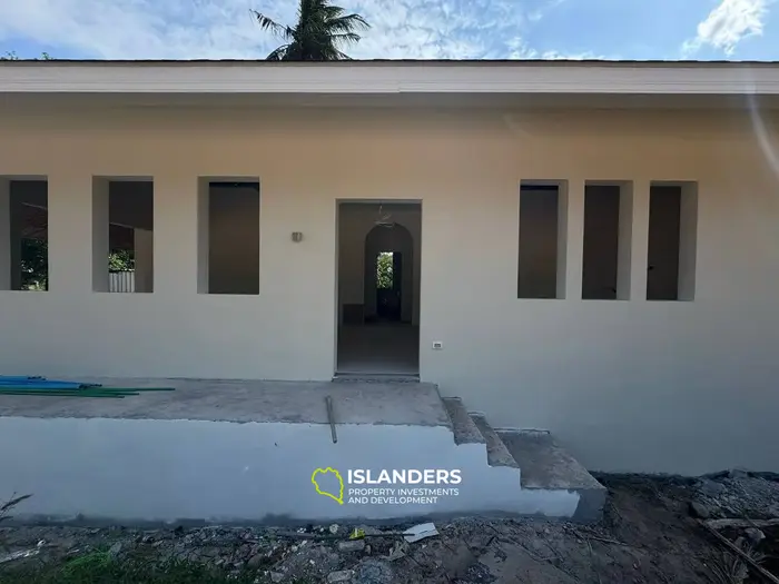 Family-oriented luxury pool villa with 3 bedrooms