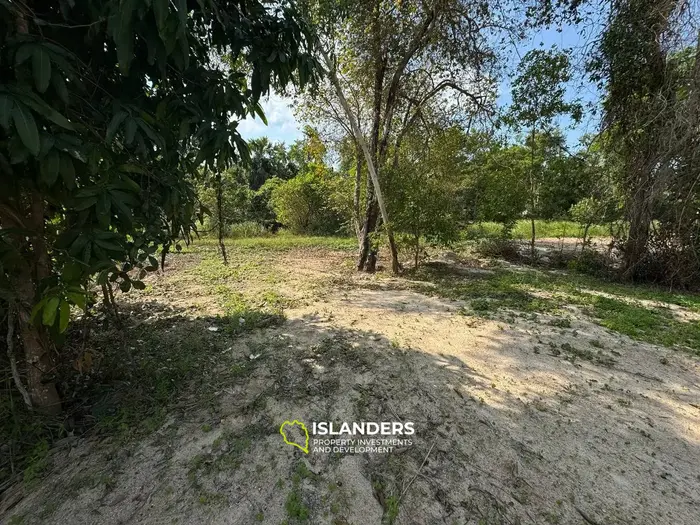 Land Plot for Sale in Hinkong with walking distance to the beach