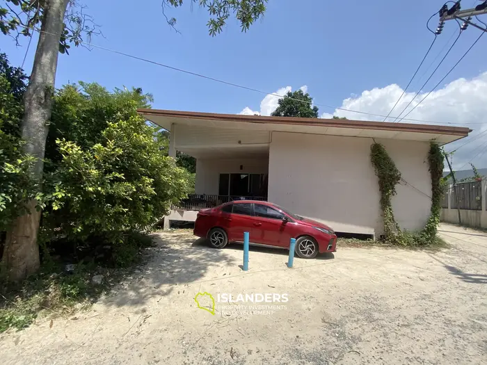 Beachfront Land with Existing Buildings in Srithanu — 2 Rai 62.7 Wah