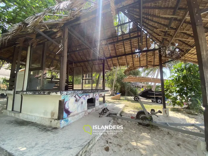 Beachfront Land with Existing Buildings in Srithanu — 2 Rai 62.7 Wah