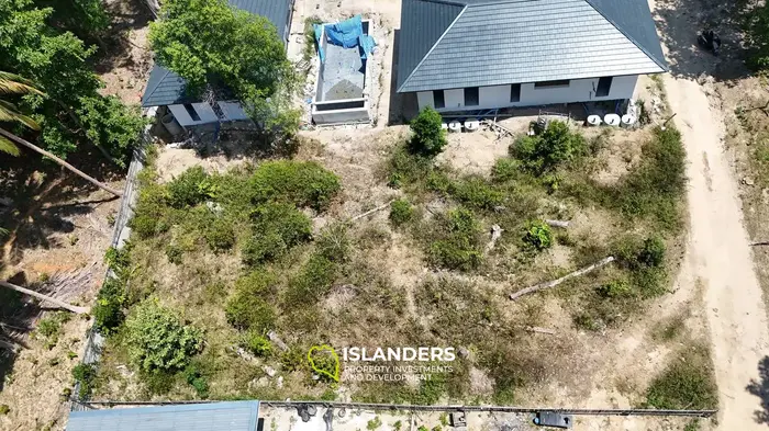 600 متر مربع قطعة أرض في مركز الجزيرة - جاهزة للبناء