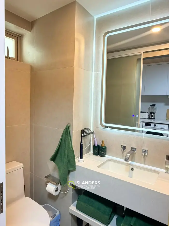 1 bdrm condominium in a complex with a shared pool in the central part of the island (Bophut)