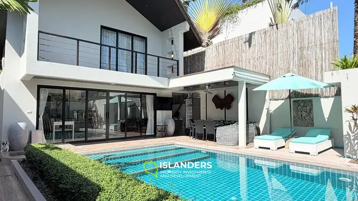 Duplex 3-bdrm pool villa surrounded by tropical nature (Maenam)