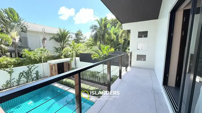 Duplex 3-bdrm pool villa surrounded by tropical nature (Maenam)