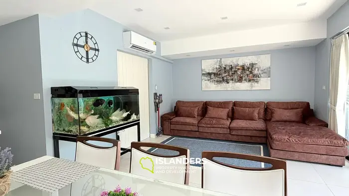 Duplex 3-bdrm pool villa surrounded by tropical nature (Maenam)