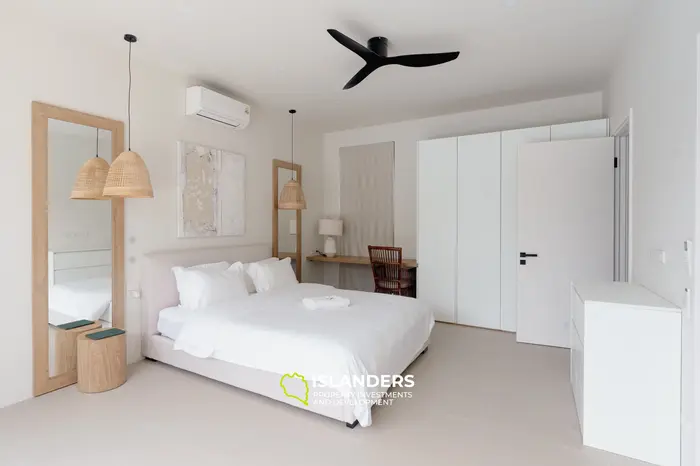 3 bdrm beachfront pool villa (Bophut)