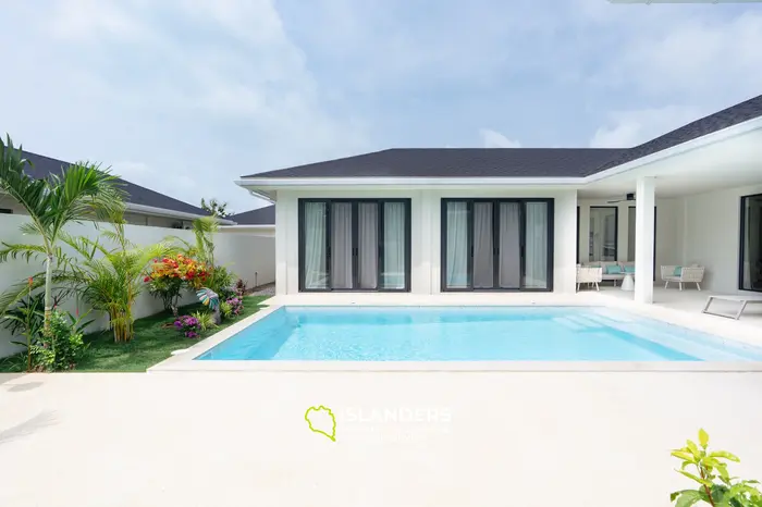 3 bdrm beachfront pool villa (Bophut)