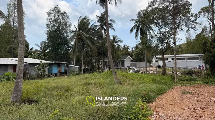 Land Plot for Sale – 400 sqm | Central Island Location