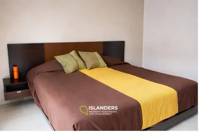 Balinese style 3 bdrm poo villa (Chaweng)