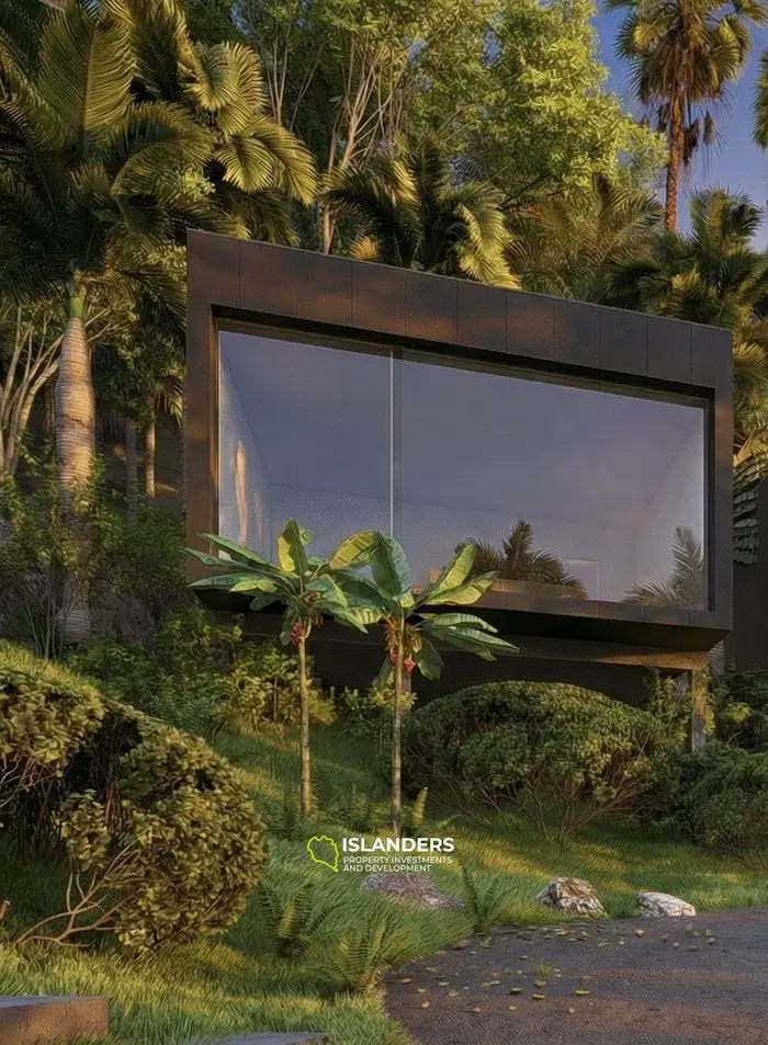 Private Luxury Bungalow in Tropical Setting